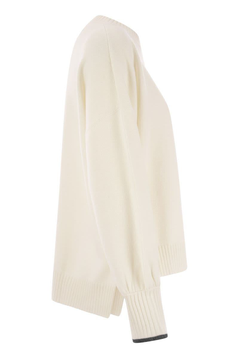 brunello cucinelli cashmere knit with shiny contrast cuffs