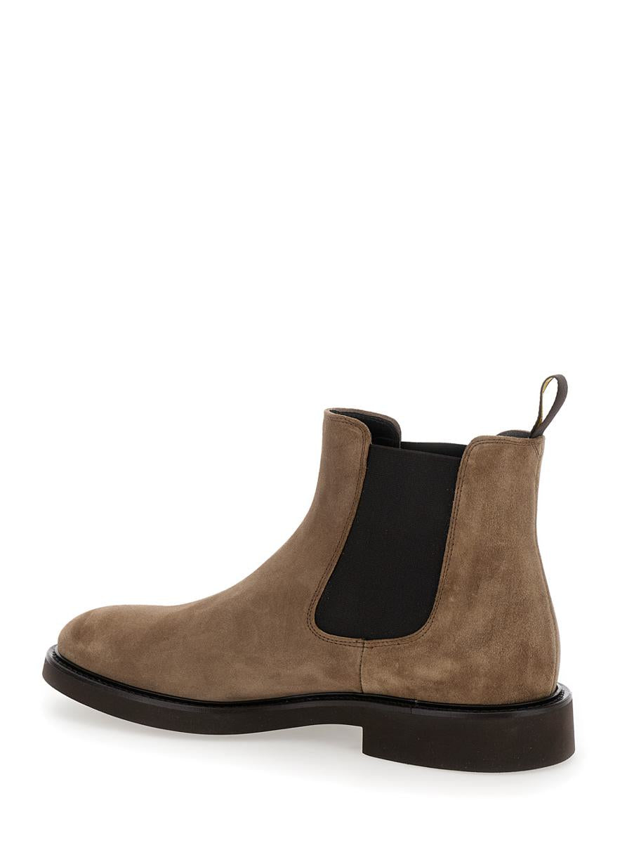 'beatles' light brown chelsea boots in suede man