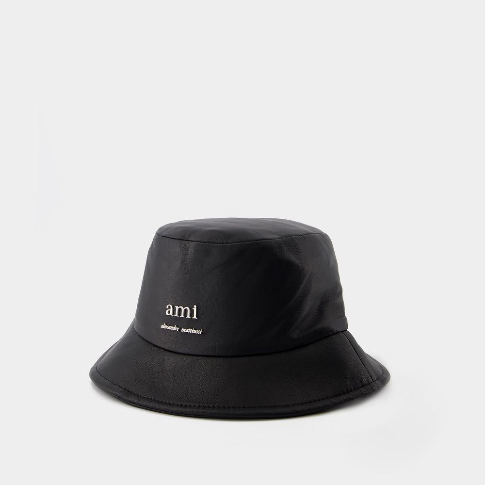 ami paris bucket hat