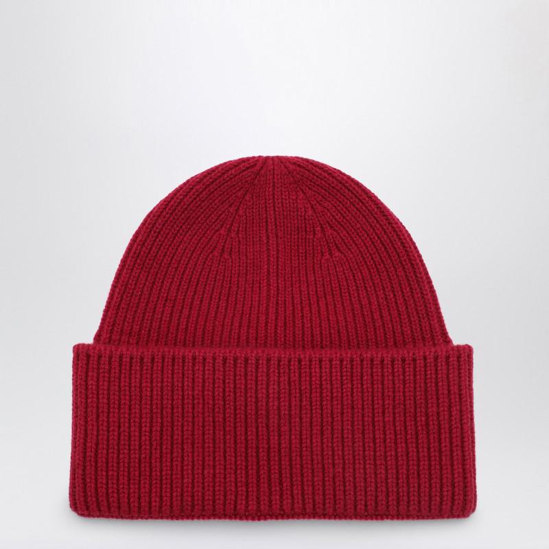 destin burgundy and beanie