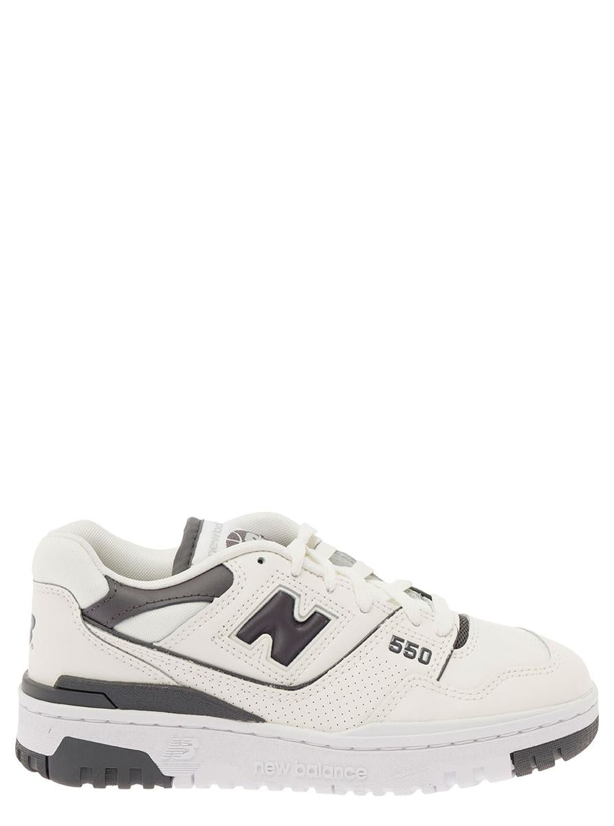 '550' white and black low top sneakers with logo in leather woman